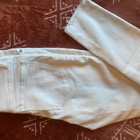 New Madewell 9" Mid Rise Skinny Jean Button Fly Raw Hem in White Size 26 - Picture 4 of 8